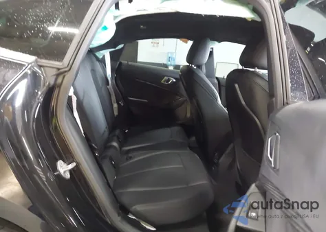 2021 BMW 228I Gran Coupe Sdrive z USA, uszkodzony, nr VIN WBA53AK09M7H54818